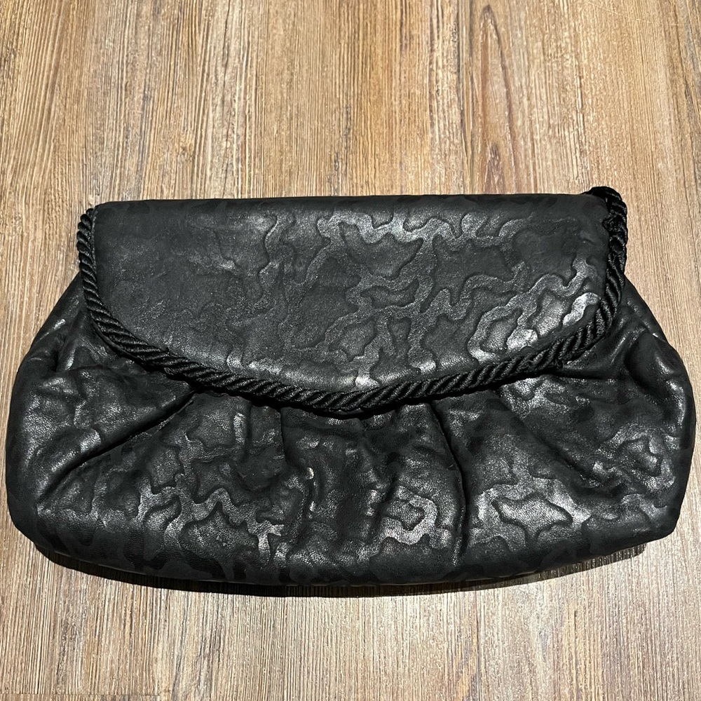 SAKS FIFTH AVENUE made in Italy black clutch